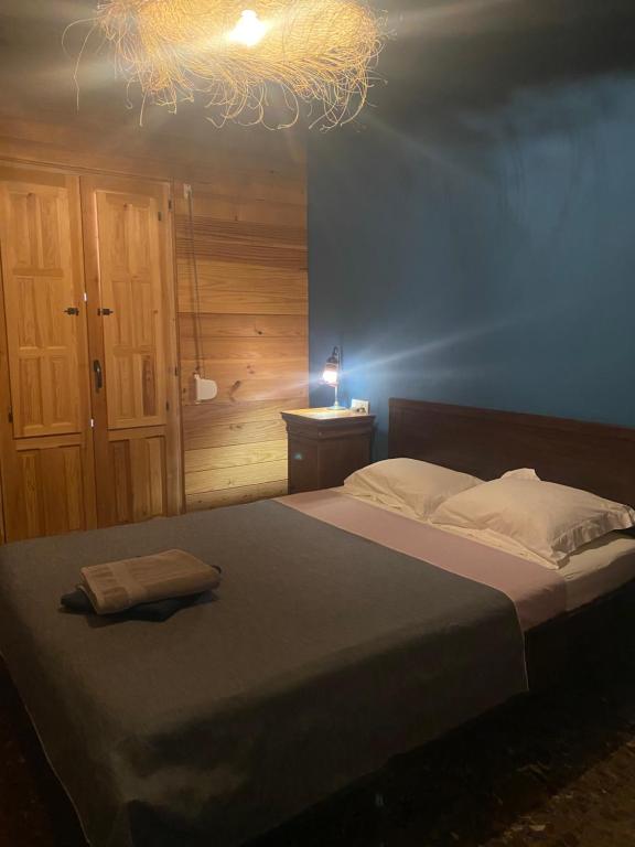 Posteľ alebo postele v izbe v ubytovaní Villa entre mer et montagne