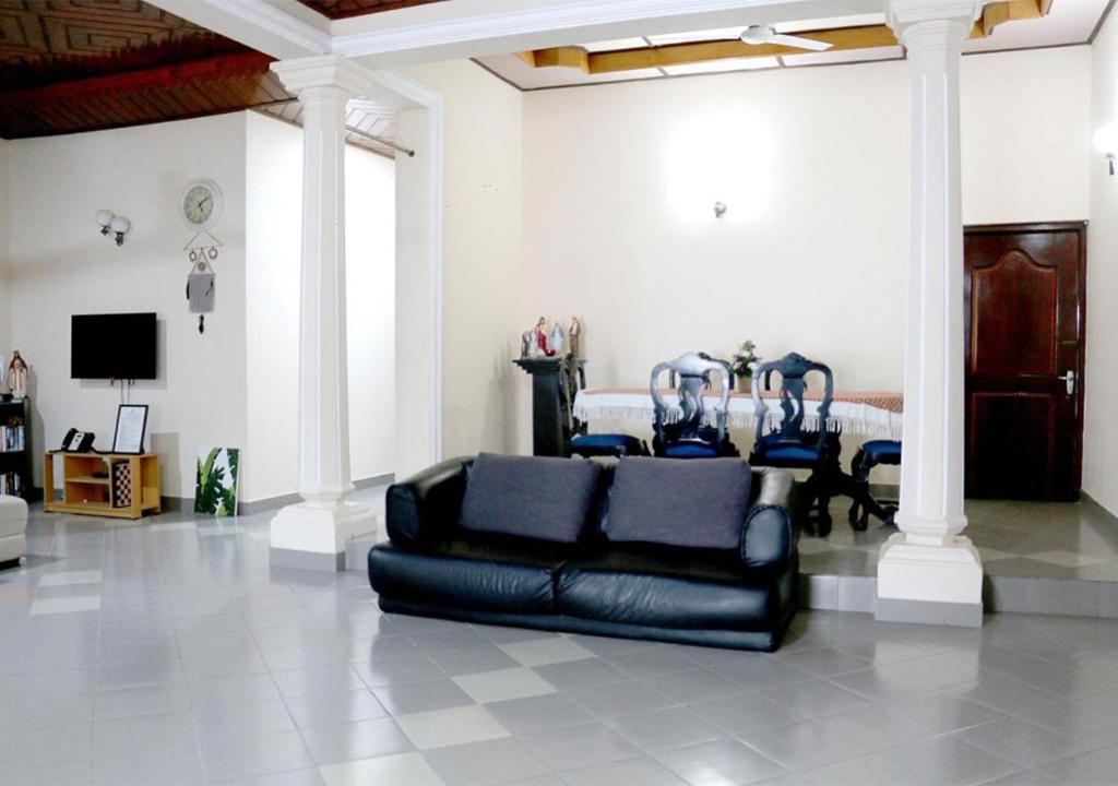 Posezení v ubytování Cozy Inn Negombo