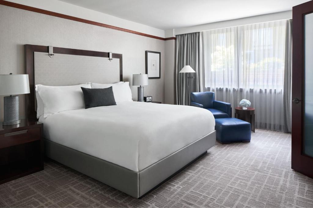The Ritz-Carlton Georgetown, Washington, D.C. - One Bedroom Suite