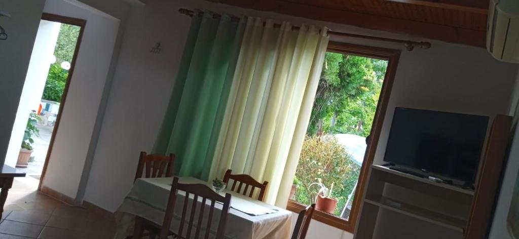 Green Oasis Holiday Home Vlore - Imazhi 4