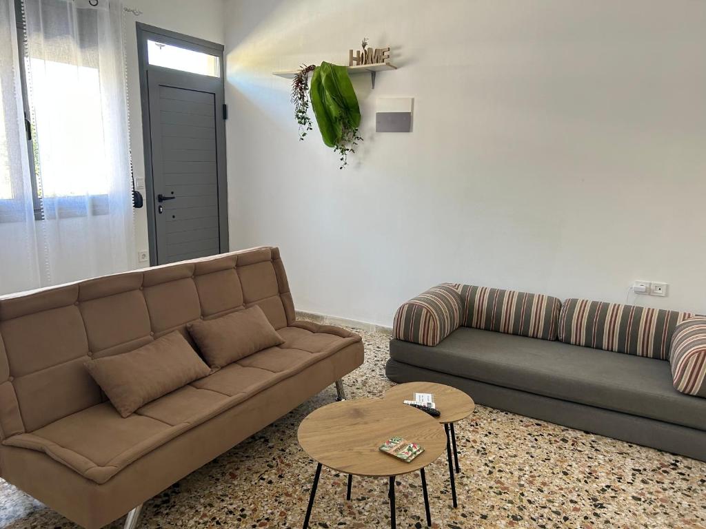 Paola’s Apartment Near Athens Airport - 11