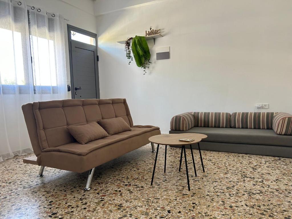 Paola’s Apartment Near Athens Airport - 10