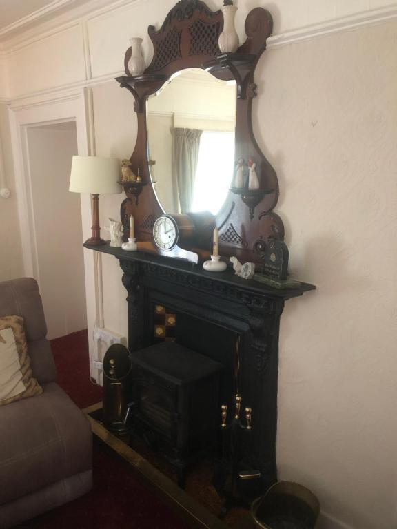 Fotografie z fotogalerie ubytování Larchgrove - 1800s Irish Farmhouse v destinaci Carlow