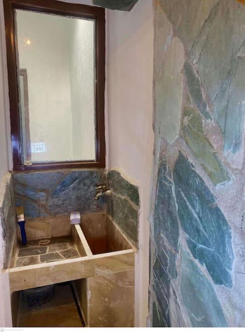 Vannituba majutusasutuses aparta estudio turístico