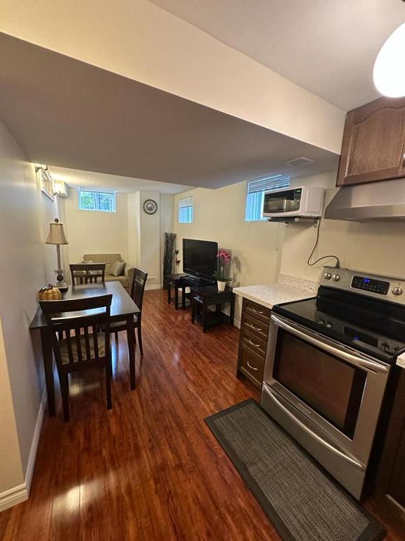 Basement apartment, Richmond Hill (updated prices 2024)