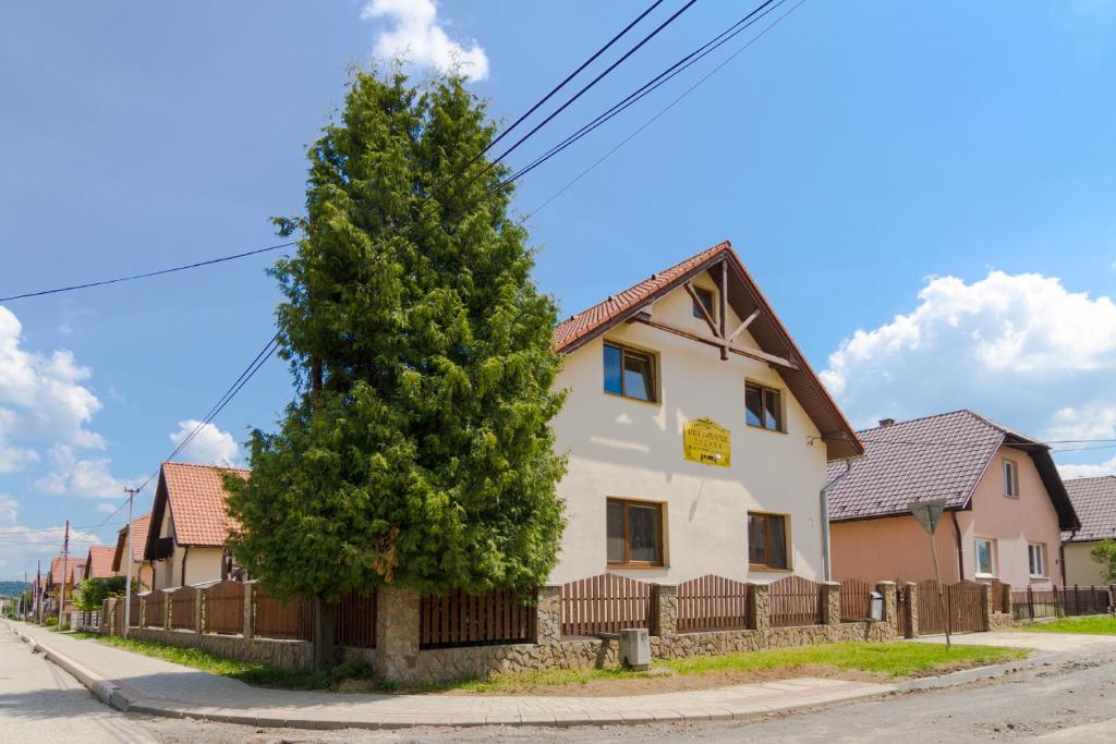 Budova, kde se ubytování v soukromí nachází