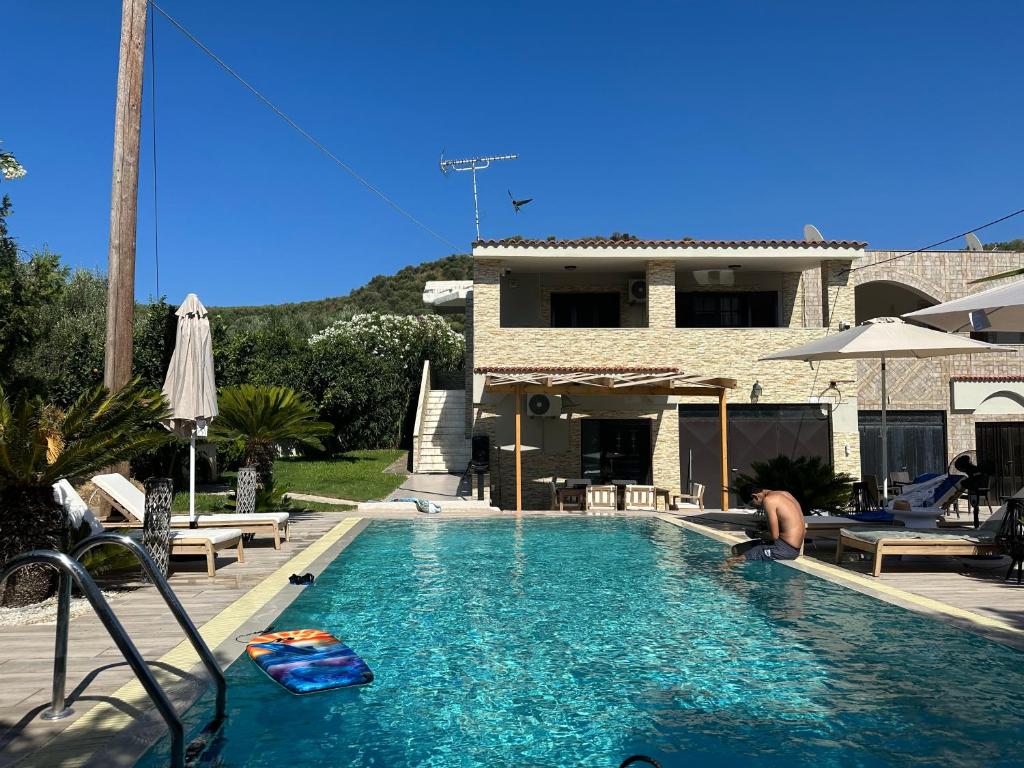 Φωτογραφία από το άλμπουμ του AIOLOS VILLA ELLIA Astrikas chania στο Βασιλόπουλο