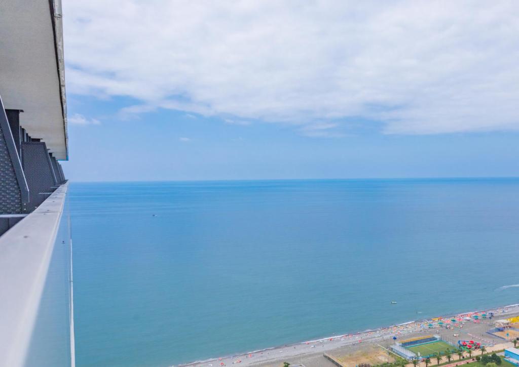 Nespecifikovaný výhled na moře nebo výhled na moře při pohledu z hotelu