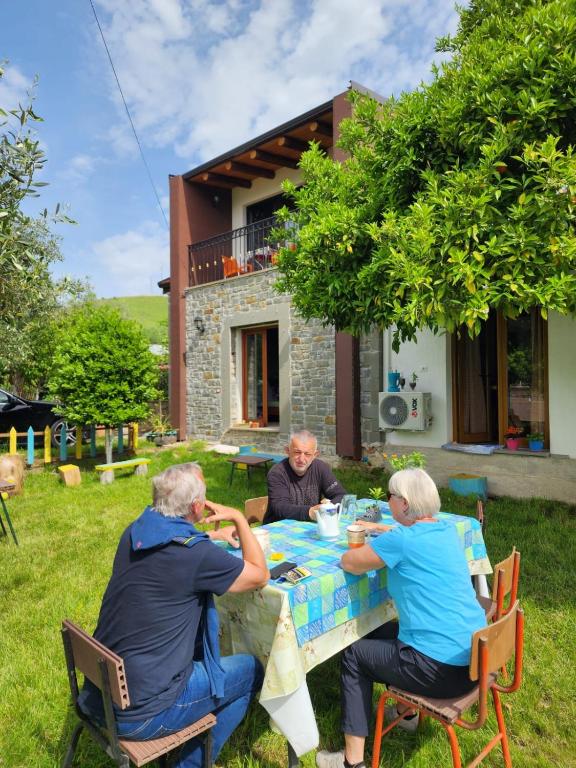 Zahrada ubytování Villa Shuaipaj