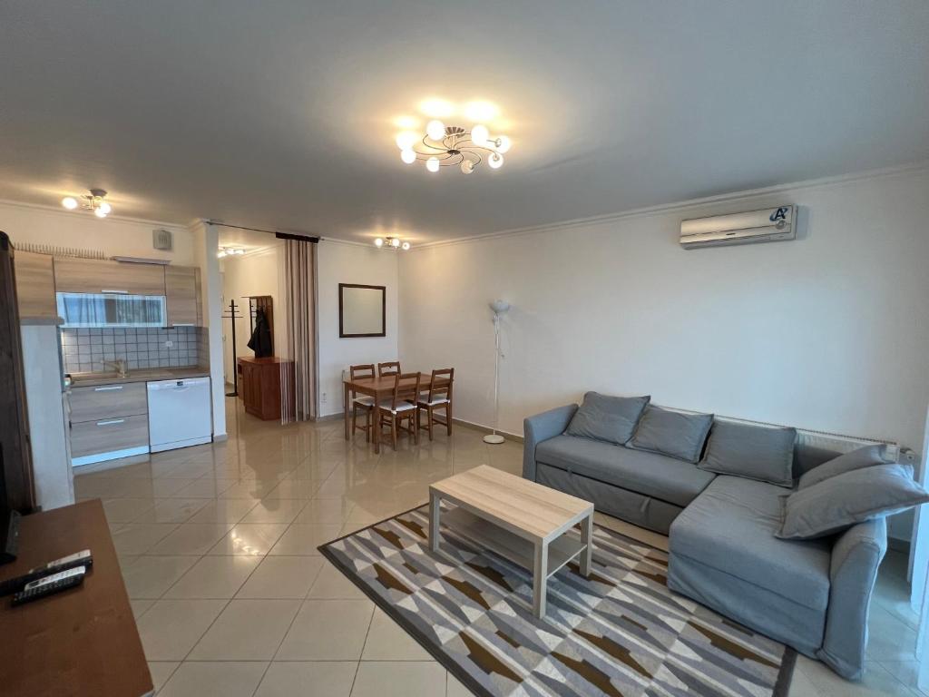 Kuchnia lub aneks kuchenny w obiekcie Summer Vibe Siofok 2 Ground floor