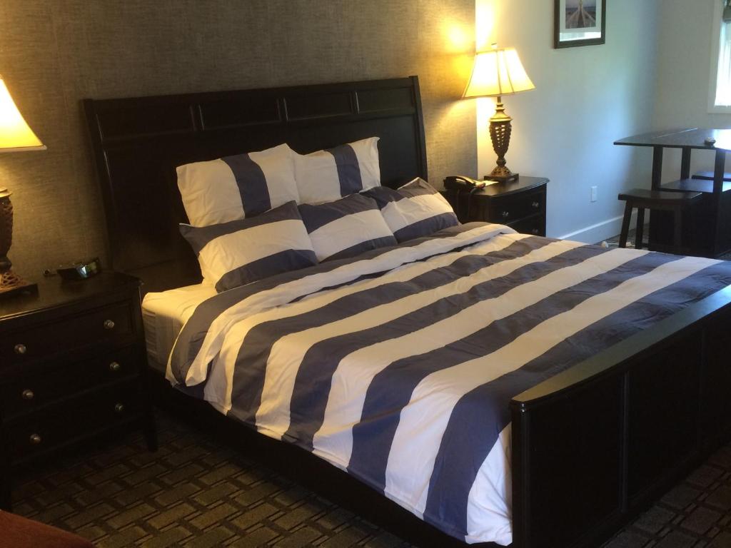 Cape Shore Inn photo