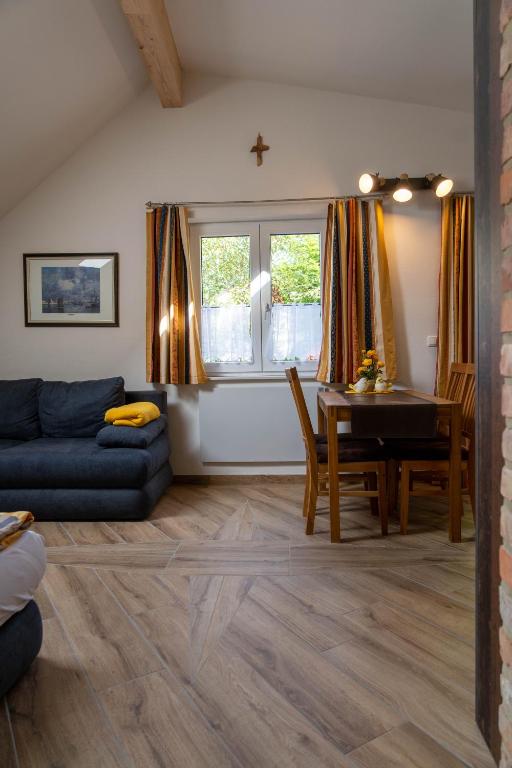 Posedenie v ubytovaní LOFT 2