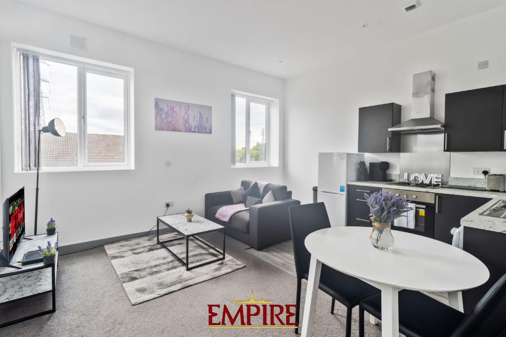 Modern One Bedroom Apartment Brierley Hill, Brierley Hill (updated prices 2024)