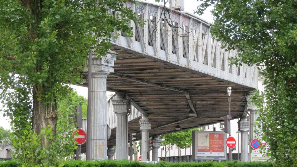 Hôtel de Bellevue Paris Gare du Nord - Resim 35