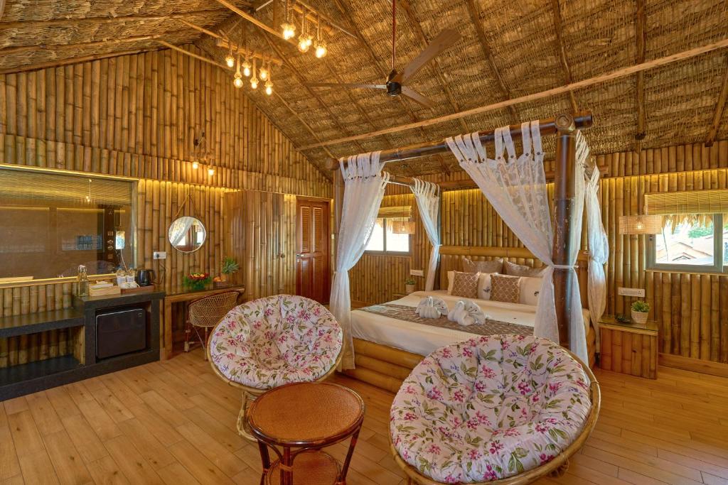 Maliekal Heritance Cherai Beach Cochin - Lux Jakuzzi Cottage Mit Balkon