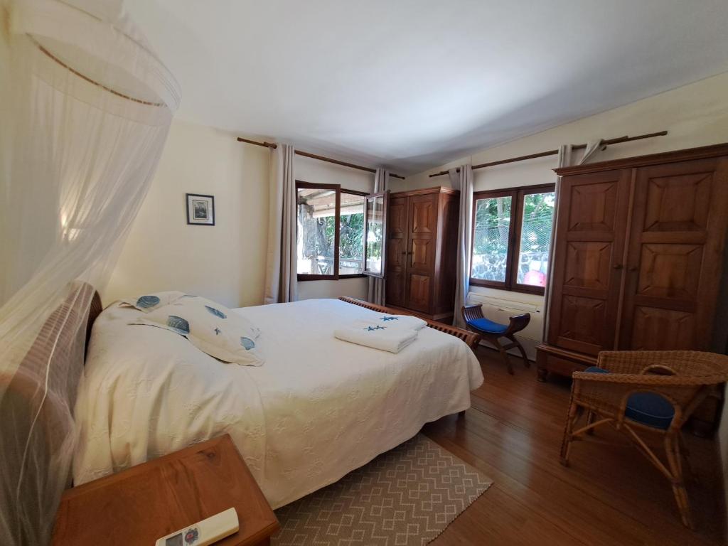 Postel nebo postele na pokoji v ubytování Clair de Lune - Private 2 Bedrooms Beachfront Villa