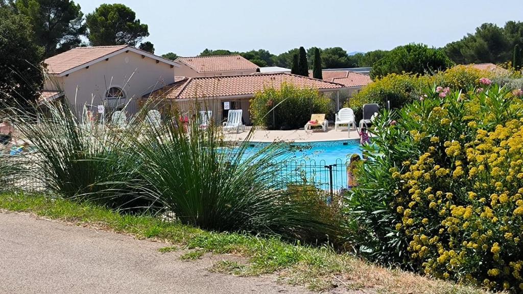 Très bel appartement spacieux - Apartment With Terrace