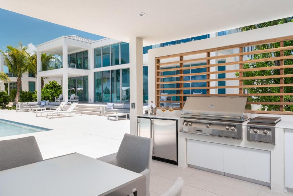 Grace Bay Club photo