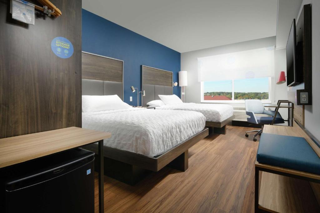 Tru By Hilton Chattanooga Hamilton Place, Tn - Queen Room With Two Queen Beds - Hearing Access
