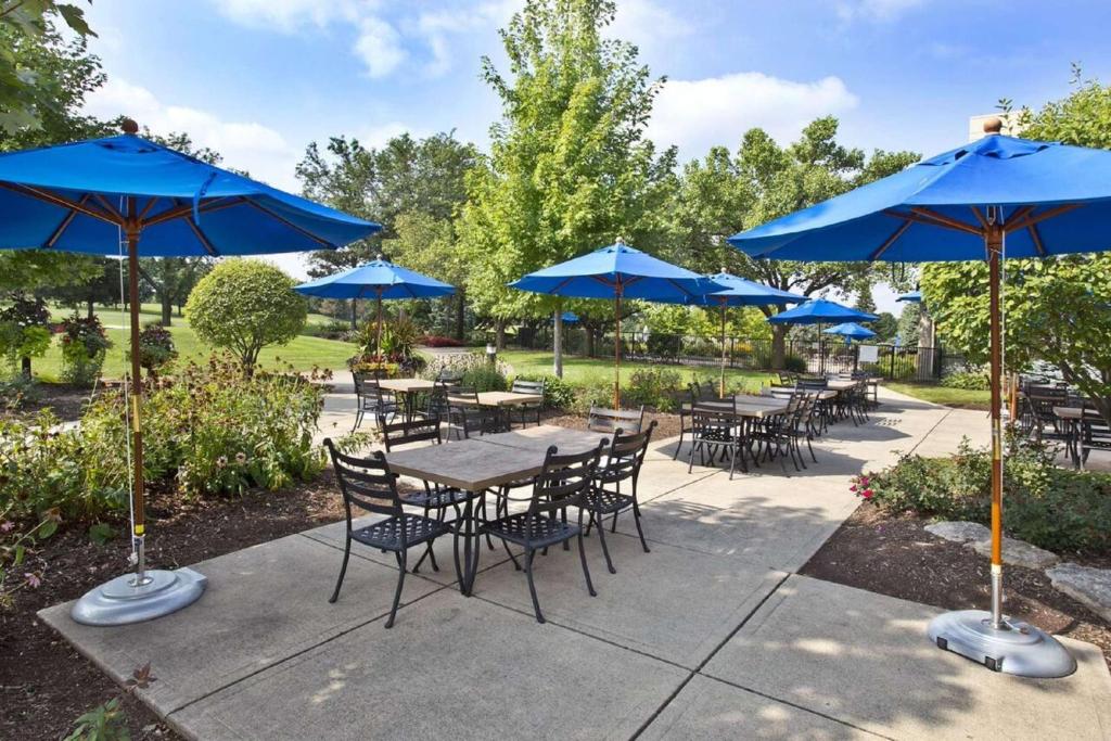 Hilton Chicago Oak Brook Hills Resort & Conference Center photo