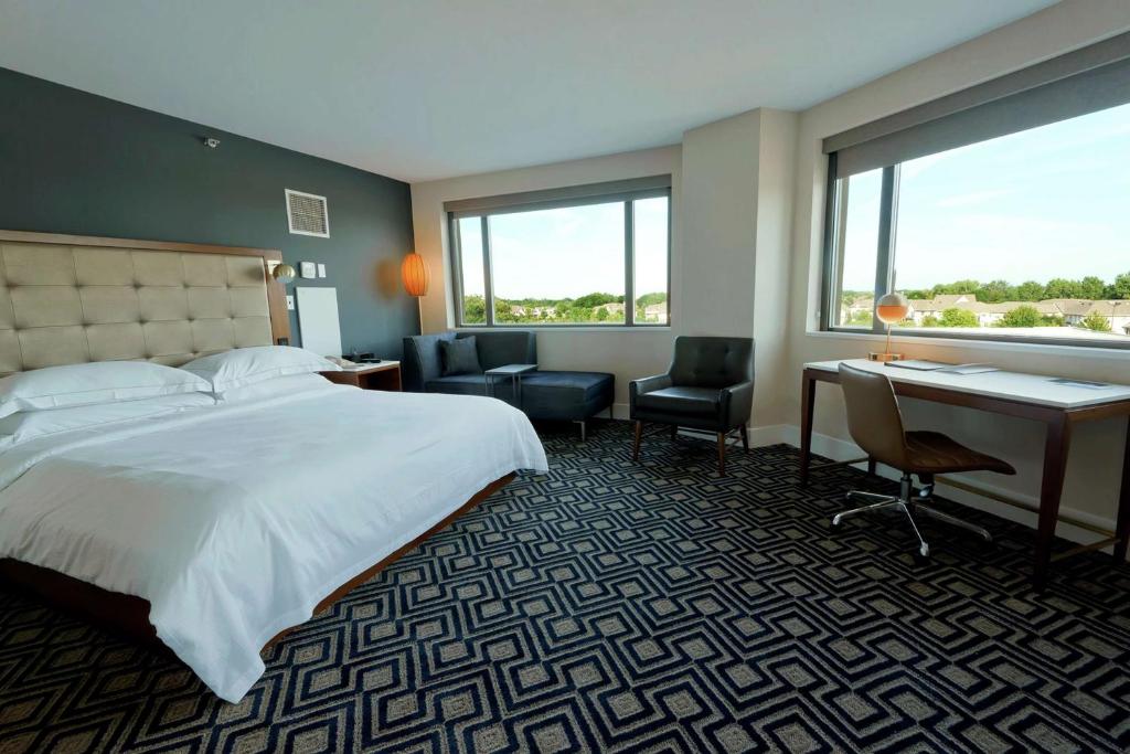 Hilton Chicago Oak Brook Hills Resort & Conference Center - 角王室