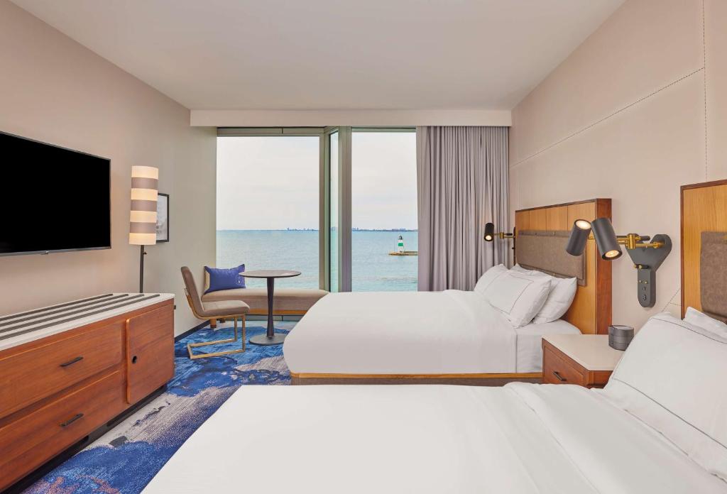 Sable At Navy Pier Chicago, Curio Collection By Hilton - Sala Matrimoniali Con Due Letti Queen - Piano Alto