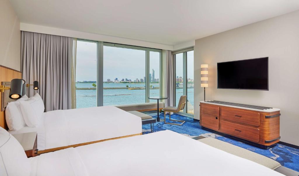 Sable At Navy Pier Chicago, Curio Collection By Hilton - Sala Regina D'angolo Con Due Letti Matrimoniali