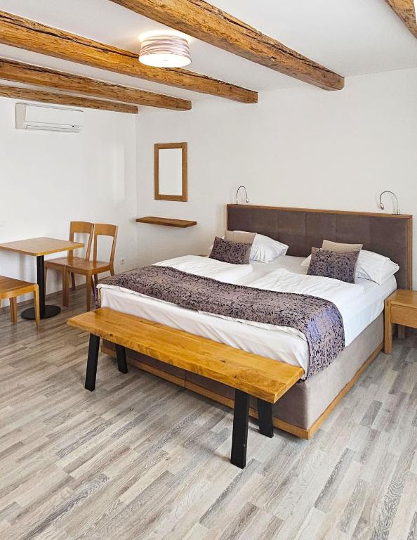 Hotel Karlova Prague - Mostecka 10 st Depandance - 13