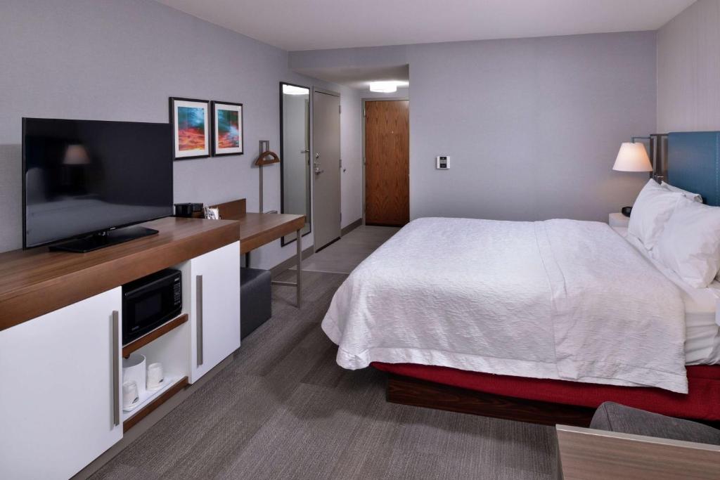 Hampton Inn & Suites Carson City - Camera King Con Letto King - Non Fumatori