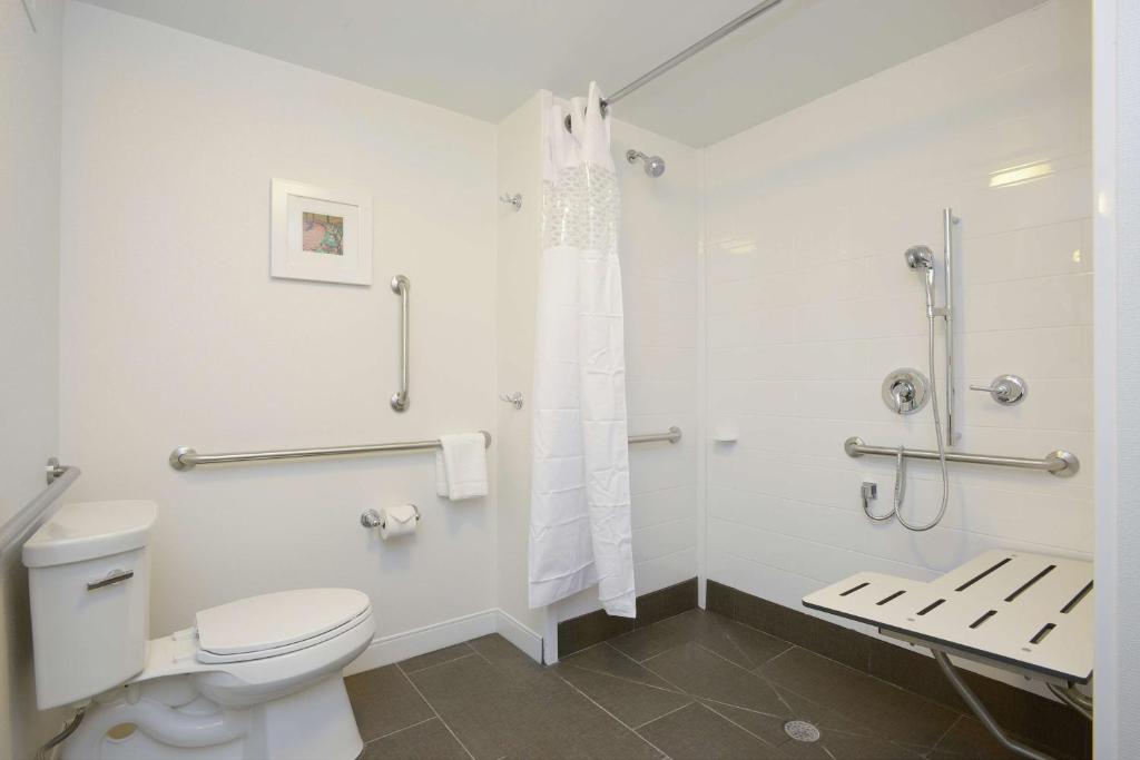 Hampton Inn & Suites - Cincinnati/Kenwood, OH photo