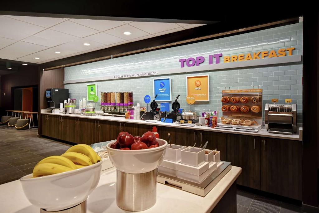 Tru By Hilton Cincinnati Airport South Florence photo