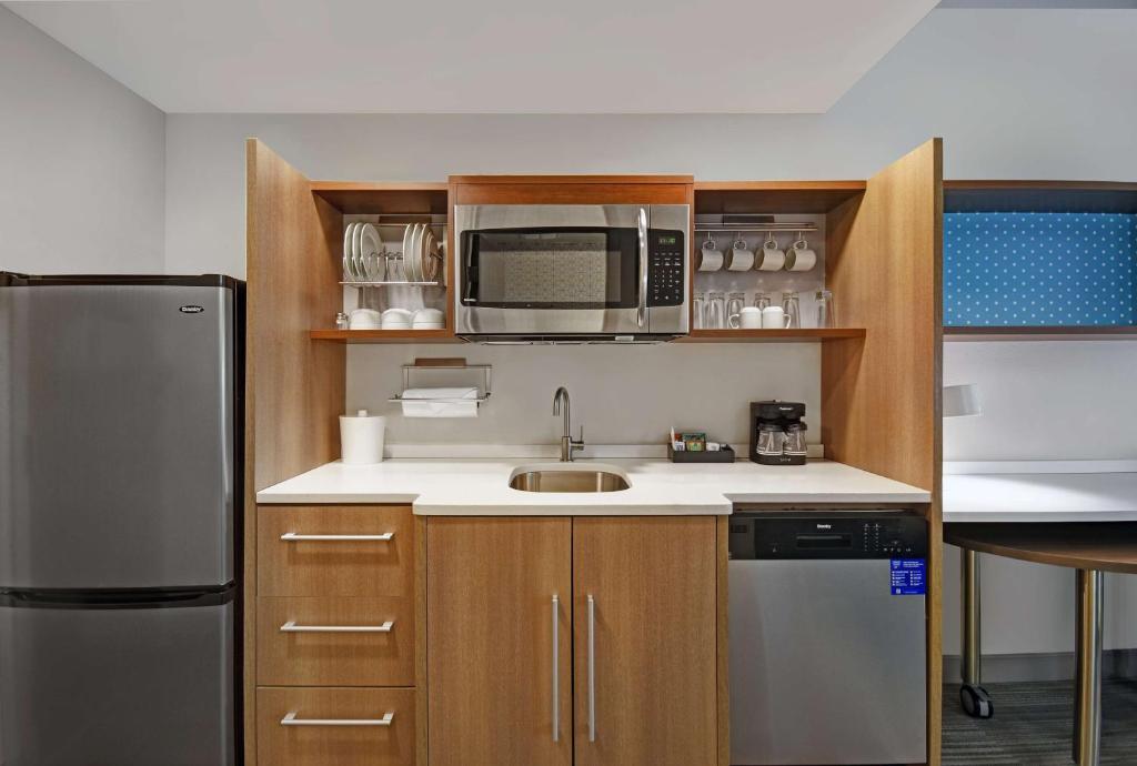 Home2 Suites By Hilton Springdale Cincinnati photo
