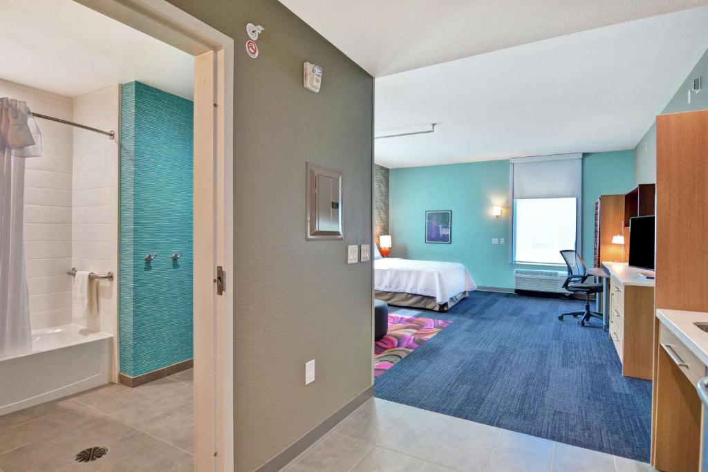 Postel nebo postele na pokoji v ubytování Home2 Suites By Hilton McKinney