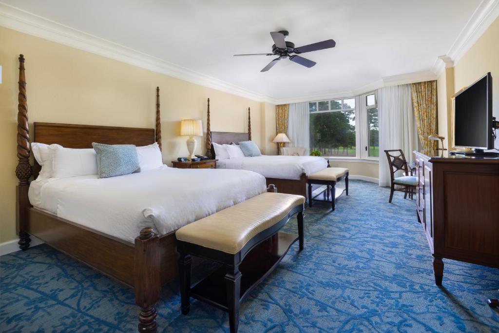 Inn and Club at Harbour Town - 
