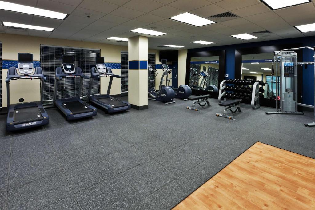 Hampton Inn & Suites Denver Airport / Gateway Park photo