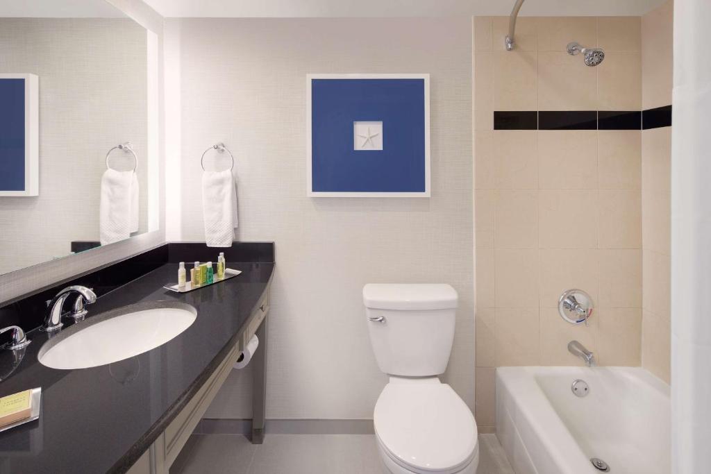 DoubleTree by Hilton Hotel Deerfield Beach Boca Raton - 
