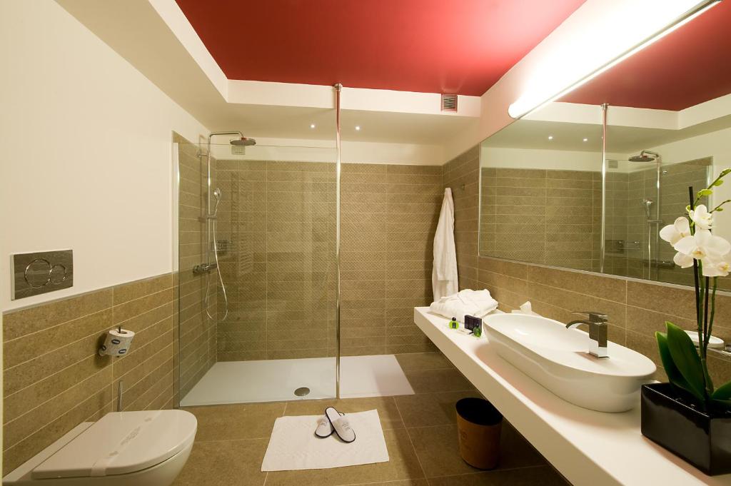 Koupelna v ubytování Relais dell'Olmo