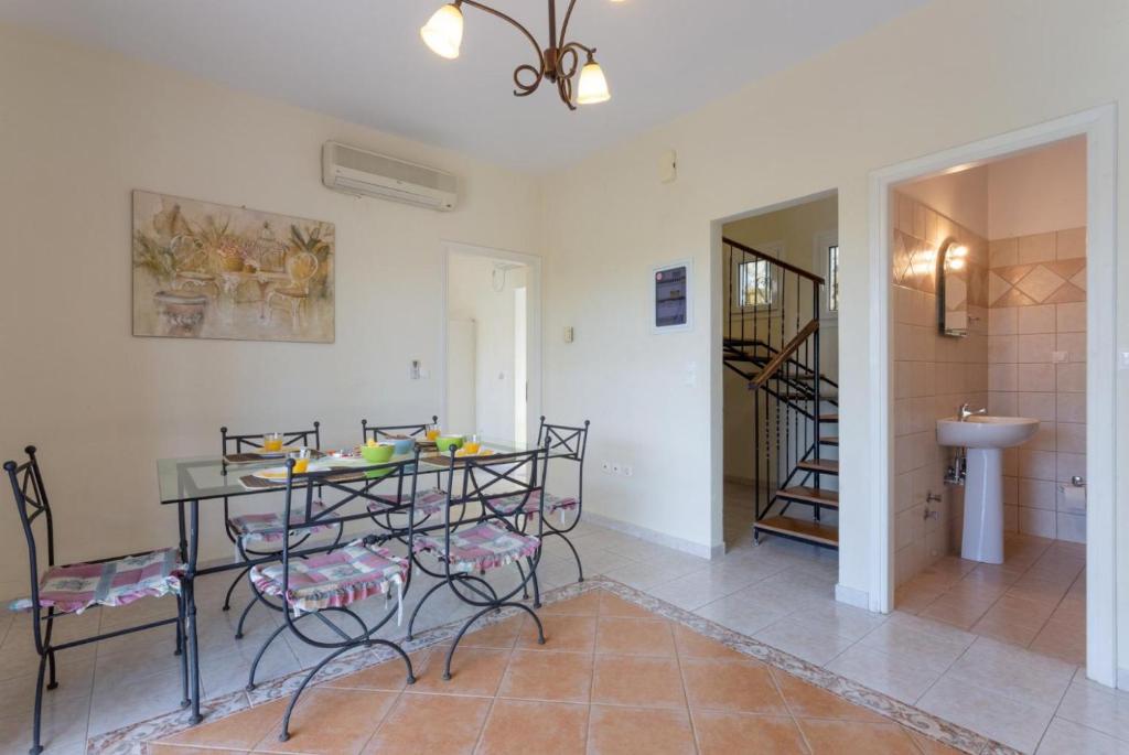 Fotografie z fotogalerie ubytování Skala Villa Yellow v destinaci Skála Kefalonia