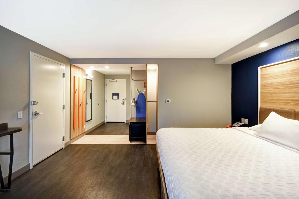 Tru By Hilton Sterling Heights Detroit - 