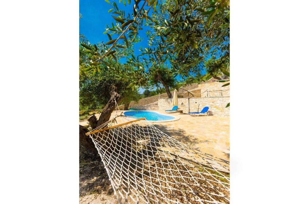 The swimming pool at or close to Villa Francesca