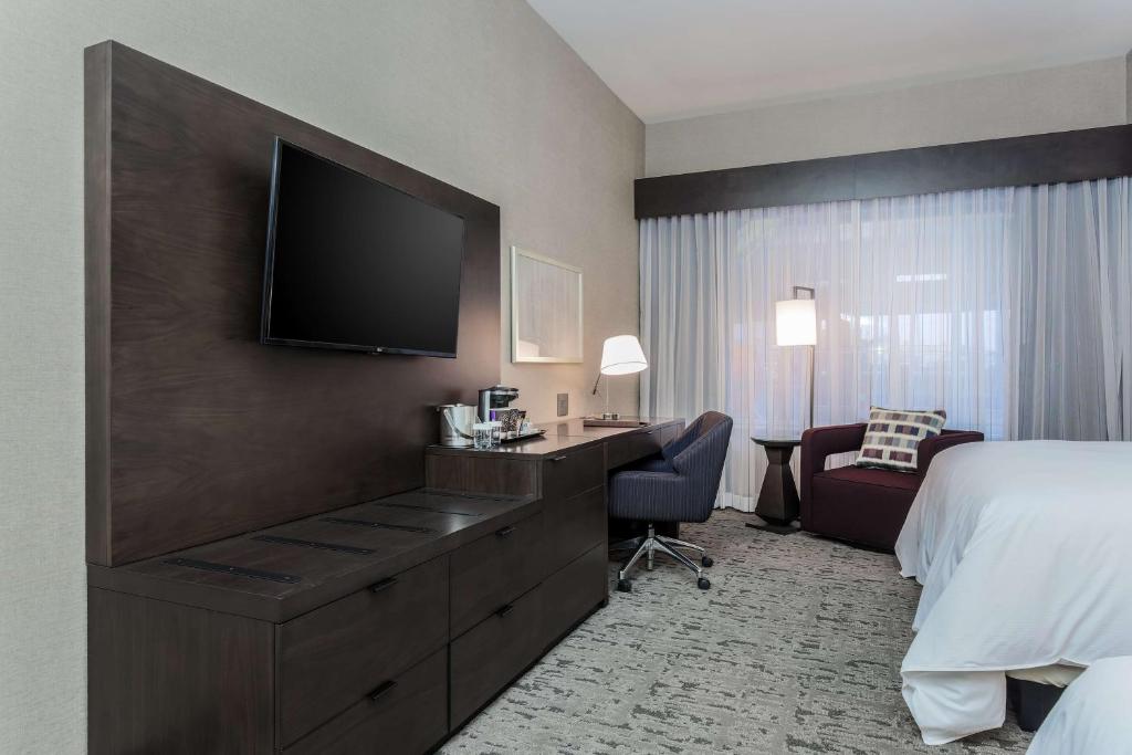 DoubleTree by Hilton Evansville - Quarto Queen Com 2 Camas Queen-size