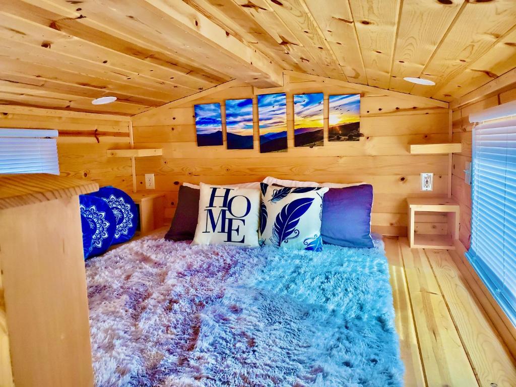 Vacation Home Cute Sedona GreenCertified Cedar Tiny Home, Cottonwood