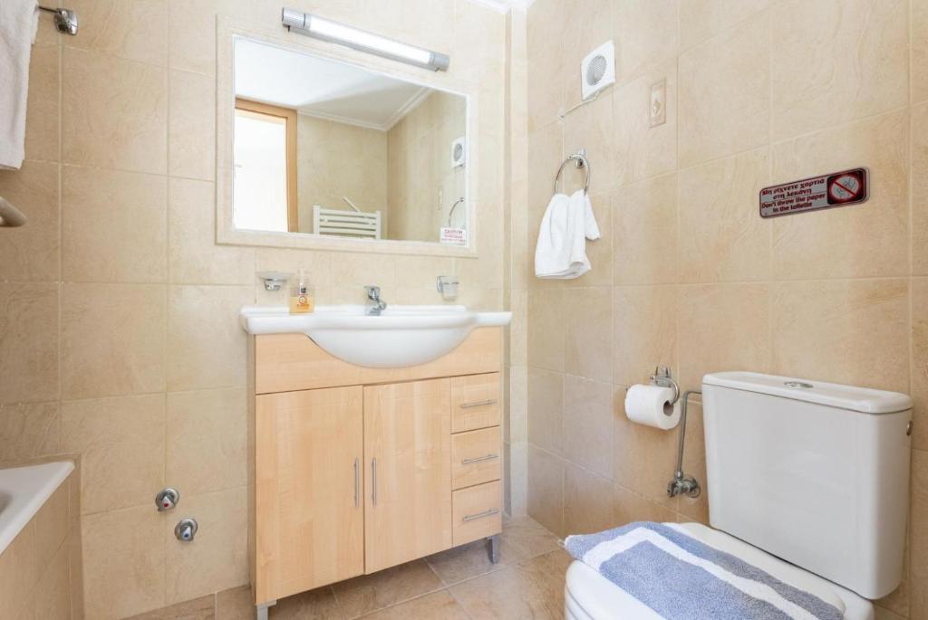 A bathroom at Villa Fedra