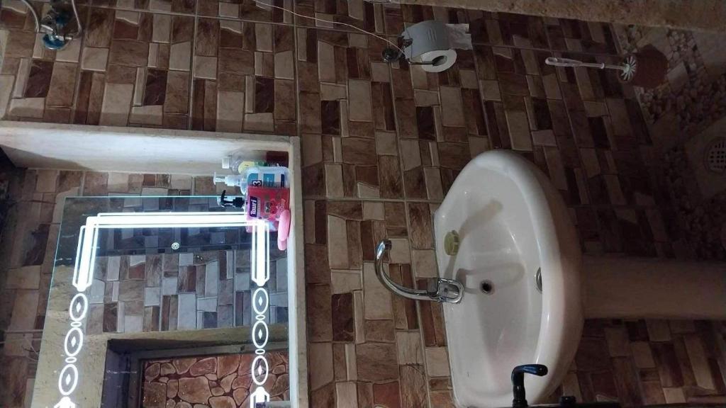 My Grandfather's House - Deluxe Queen Room