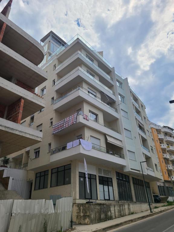 Apartment by the sea in Vlore - Image 6