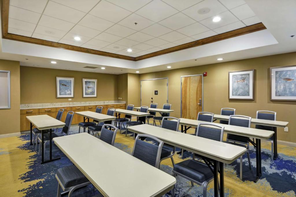 Konferenční prostory v ubytování Hampton Inn & Suites Grants Pass