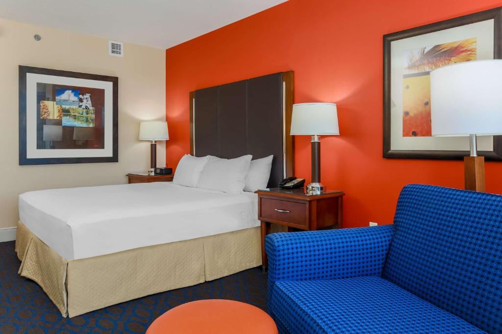 Hilton Branson Convention Center - Habitación King De Lujo Con Sofá Cama