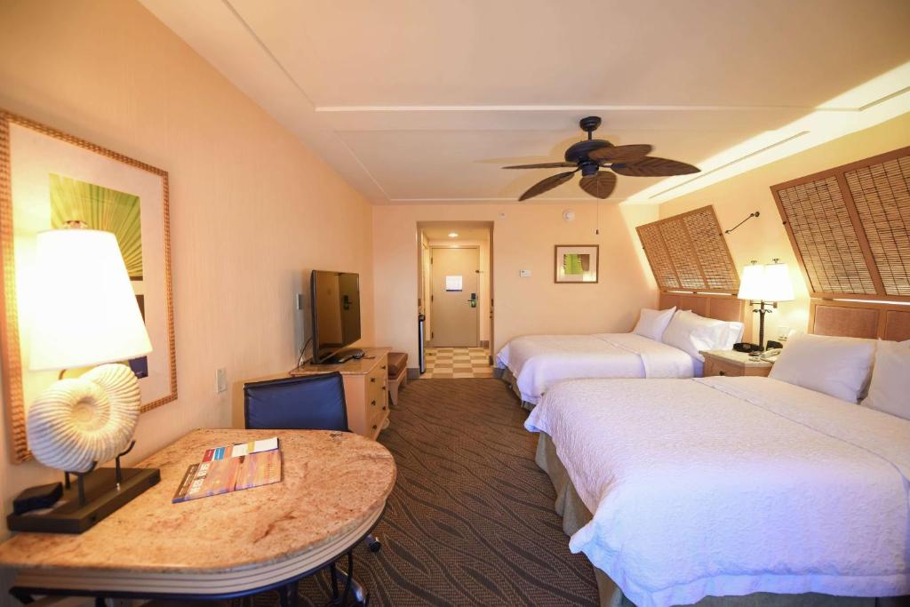 Posezení v ubytování Hampton Inn Key Largo