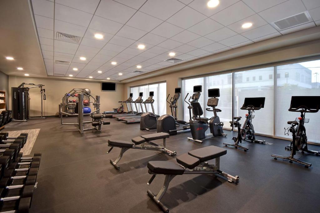 Fitness centrum a/nebo fitness zařízení v ubytování Home2 Suites by Hilton Las Vegas Convention Center - No Resort Fee