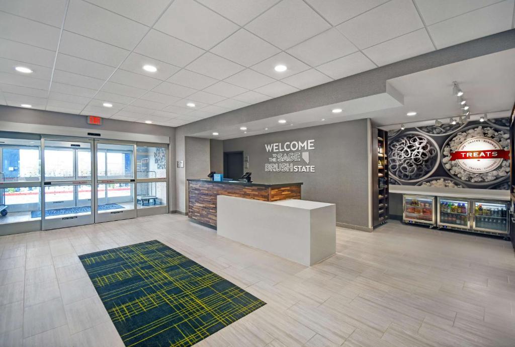 Hampton Inn Las Vegas Strip South, NV 89123 photo